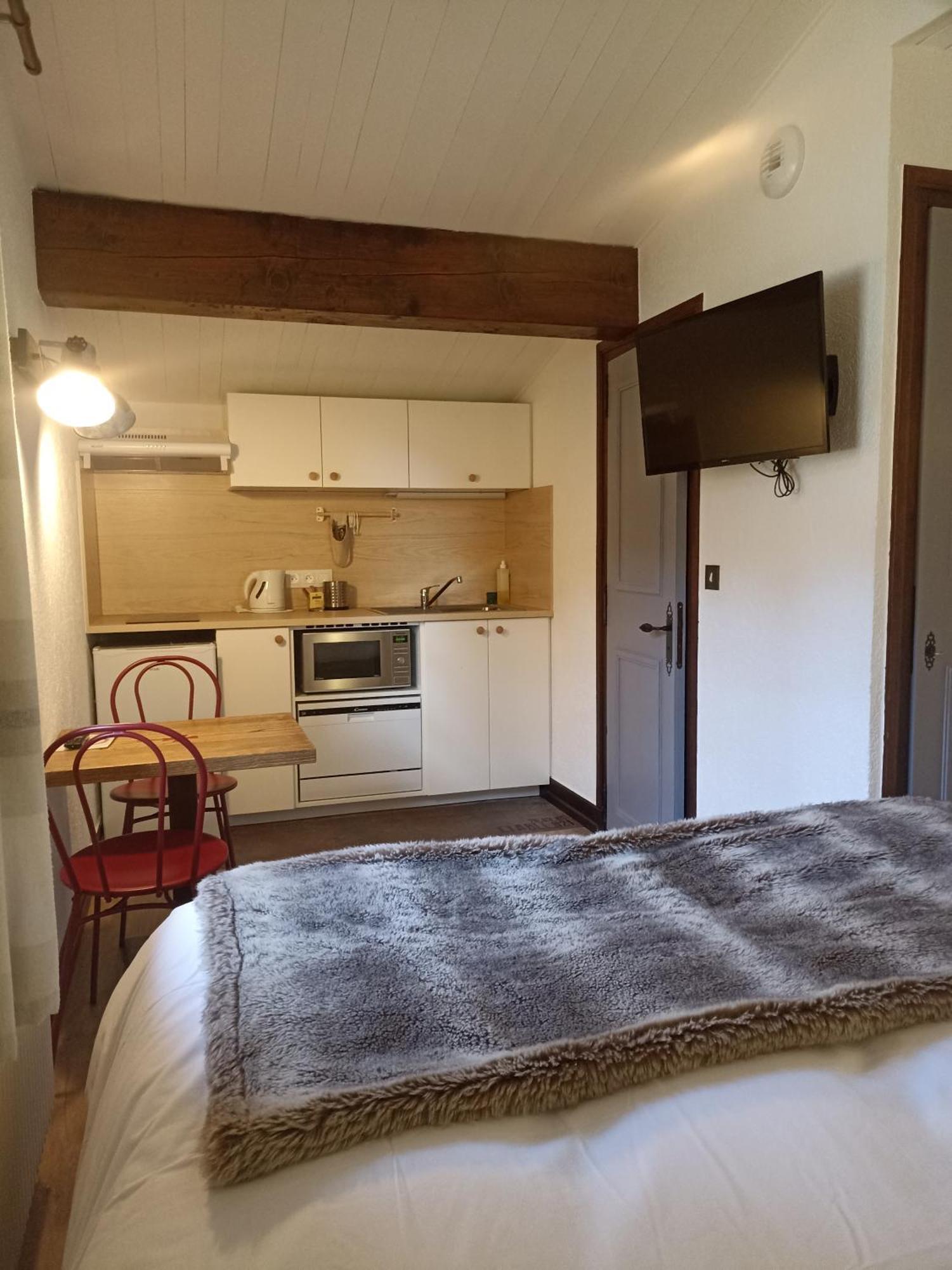 Saint-Nicolas-la-Chapelle  Chalet Appart'Hotel L'Eau Vive מראה חיצוני תמונה